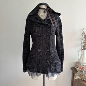 Black and gray knitted hooded button cardigan